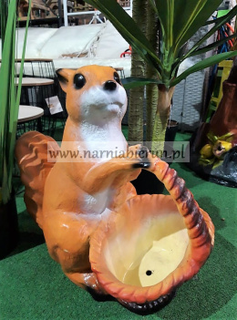 Figurka ogrodowa Wiewiórka z koszykiem koszem 42 cm