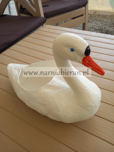 Figurka plastik ŁABĘDŹ donica mała doniczka 25 cm Figurka plastik ŁABĘDŹ donica mała doniczka 25 cm