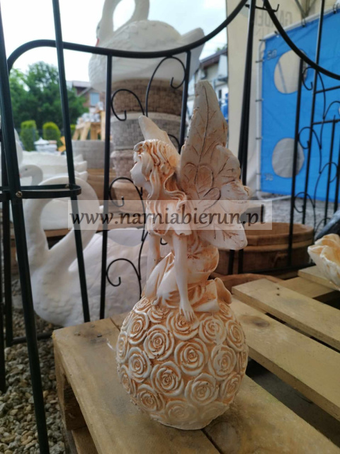 Figurka z żywicy Anioł Aniołek 33 cm Figurka z żywicy Anioł Aniołek 33 cm