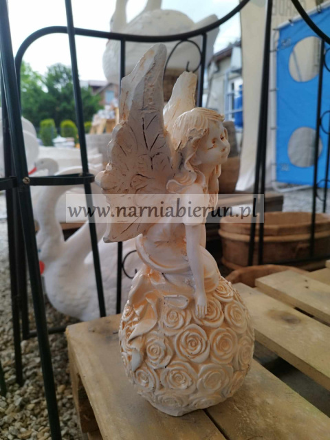 Figurka z żywicy Anioł Aniołek 33 cm Figurka z żywicy Anioł Aniołek 33 cm