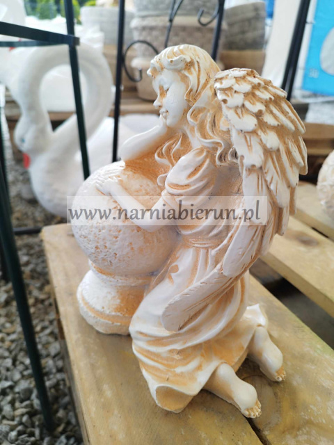 Figurka z żywicy Anioł Aniołek 20 cm Figurka z żywicy Anioł Aniołek 20 cm