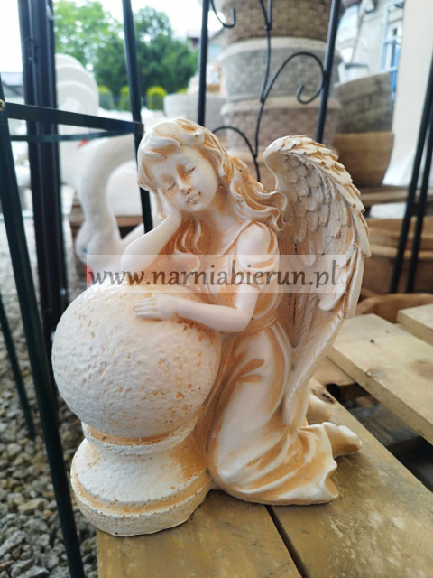 Figurka z żywicy Anioł Aniołek 20 cm Figurka z żywicy Anioł Aniołek 20 cm