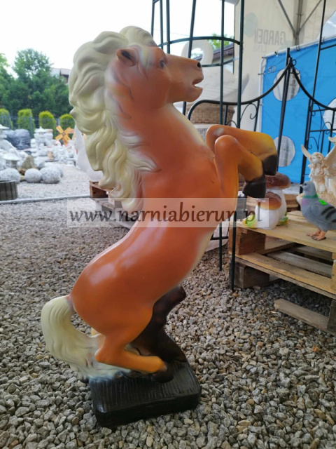 Figurka z żywicy KOŃ STOJĄCY konik 80 cm Figurka z żywicy KOŃ STOJĄCY konik 80 cm