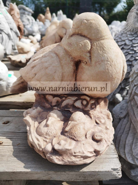 Figurka betonowa GOŁAB PTAK PARA GOŁĄBI 21 cm Figurka betonowa GOŁAB PTAK PARA GOŁĄBI 21 cm