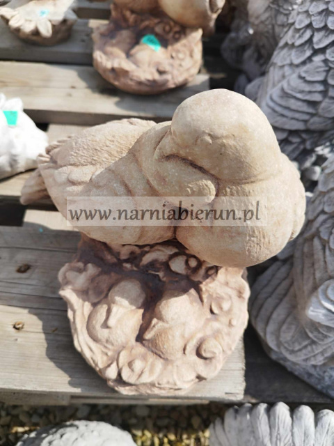 Figurka betonowa GOŁAB PTAK PARA GOŁĄBI 21 cm Figurka betonowa GOŁAB PTAK PARA GOŁĄBI 21 cm