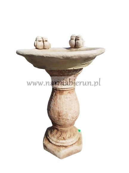 Figurka betonowa POIDŁO ptaki na kolumnie 51 cm Figurka betonowa POIDŁO ptaki na kolumnie 51 cm
