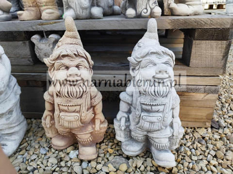 Figurka betonowa SKRZAT NOSIWODA KRASNOLUDEK 34 CM Figurka betonowa SKRZAT NOSIWODA KRASNOLUDEK 34 CM