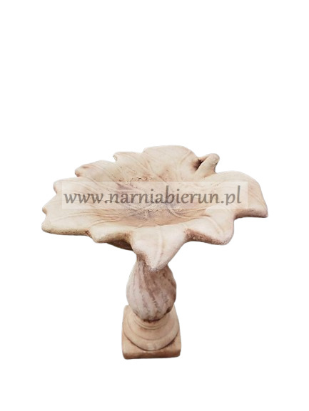 Figurka betonowa poidełko POIDŁO liść na kolumnie 46 cm Figurka betonowa poidełko POIDŁO liść na kolumnie 46 cm