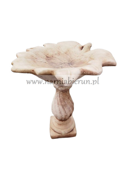 Figurka betonowa poidełko POIDŁO liść na kolumnie 46 cm Figurka betonowa poidełko POIDŁO liść na kolumnie 46 cm