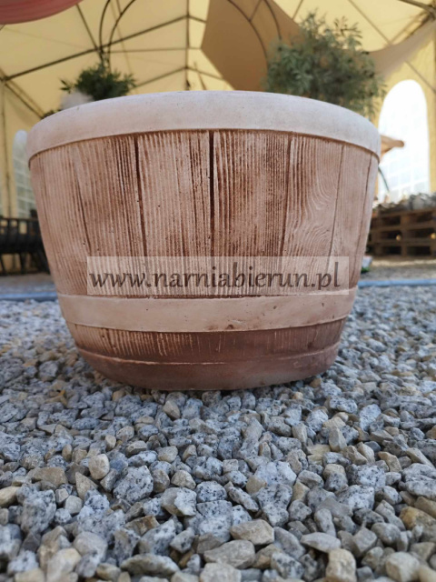 Figurka betonowa DONICA WIADRO 40 cm Figurka betonowa DONICA WIADRO 40 cm