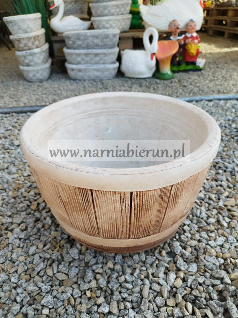 Figurka betonowa DONICA WIADRO 40 cm Figurka betonowa DONICA WIADRO 40 cm