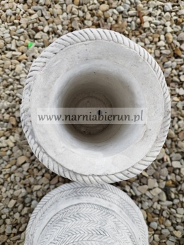 Donica betonowa Doniczka KRASNAL TROLL W KAPELUSZU 30 cm.