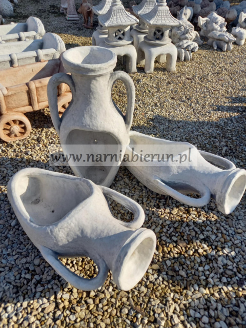 Figurka Donica Doniczka betonowa DZBAN ZBITA AMFORA 2 Figurka Donica Doniczka betonowa DZBAN ZBITA AMFORA 2