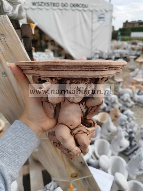 Figurka betonowa ANIOŁEK ANIOŁ do powieszenia 20 cm Figurka betonowa ANIOŁEK ANIOŁ do powieszenia 20 cm