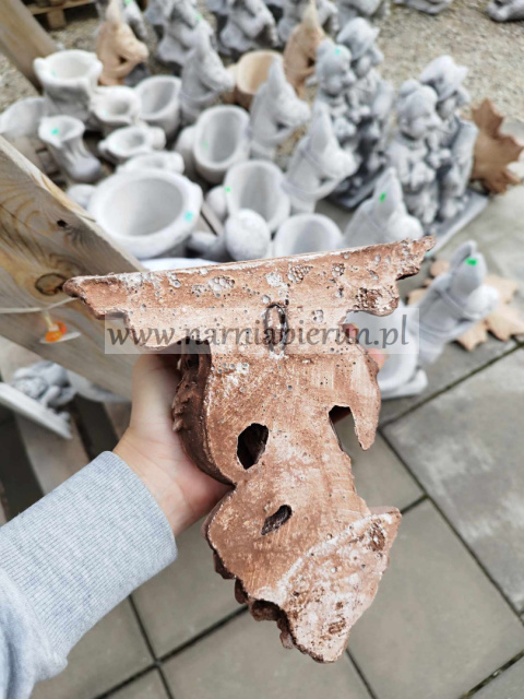 Figurka betonowa ANIOŁEK ANIOŁ do powieszenia 20 cm Figurka betonowa ANIOŁEK ANIOŁ do powieszenia 20 cm