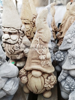 Figurka betonowa KRASNAL SRZKAT TROLL szyszka 40 cm.