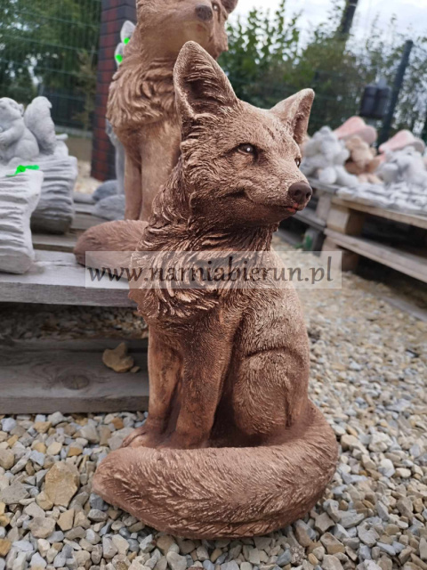 Figurka betonowa LIS LISEK 38 cm Figurka betonowa LIS LISEK 38 cm