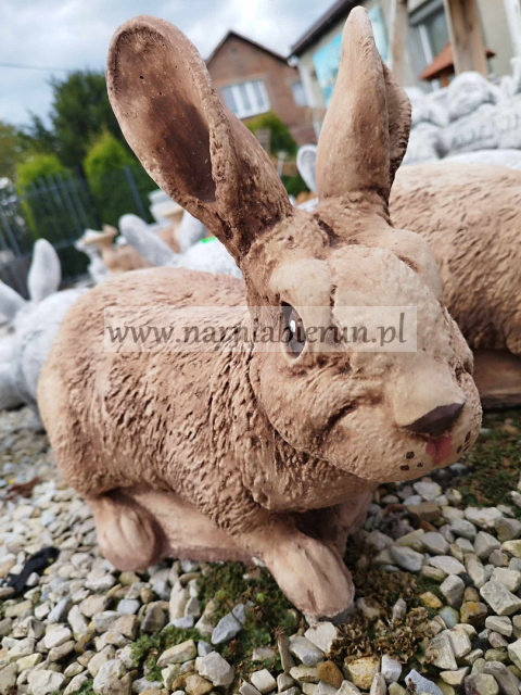Figurka betonowa ZAJĄC KRÓLIK BYDLAK 40 cm Figurka betonowa ZAJĄC KRÓLIK BYDLAK 40 cm