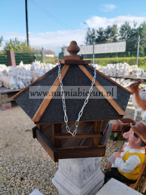 Karmnik dla ptaków wiszący do zawieszenia drewniany domek Karmnik dla ptaków wiszący do zawieszenia drewniany domek