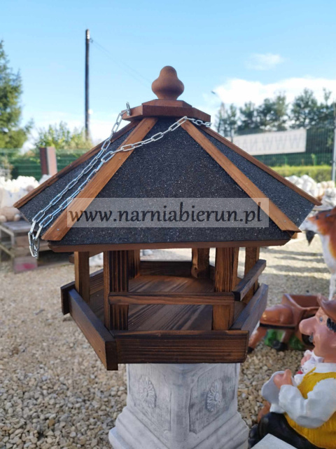 Karmnik dla ptaków wiszący do zawieszenia drewniany domek Karmnik dla ptaków wiszący do zawieszenia drewniany domek