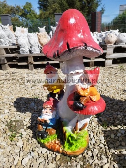 Figurka ogrodowa z żywicy Krasnale na grzybie Krasnal Skrzat 50 cm