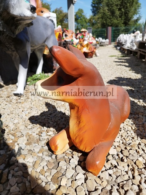 Figurka ogrodowa z żywicy Sarna Sarenka leżaca mała 40 cm Figurka ogrodowa z żywicy Sarna Sarenka leżaca mała 40 cm