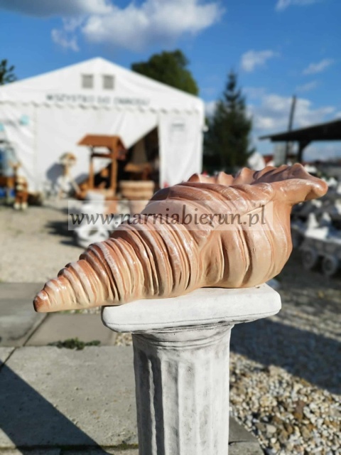 Figurka z ceramiki Muszla muszelka donica doniczka 35 cm Figurka z ceramiki Muszla muszelka donica doniczka 35 cm