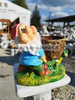 Figurka z ceramiki Krasnal skrzat krasnoludek z żabką donica doniczka 20 cm