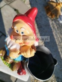 Figurka z ceramiki Krasnal skrzat krasnoludek z wiadrem donica doniczka 29 cm Figurka z ceramiki Krasnal skrzat krasnoludek z wiadrem donica doniczka 29 cm