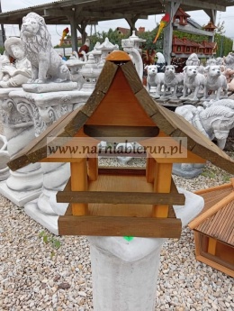 Karmnik drewniany dla ptaków do ogrodu