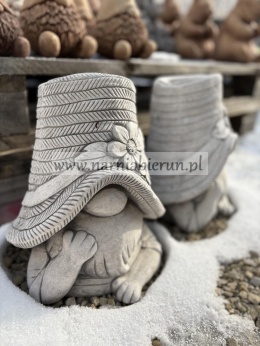 Donica betonowa Doniczka KRASNAL TROLL W KAPELUSZU 30 cm