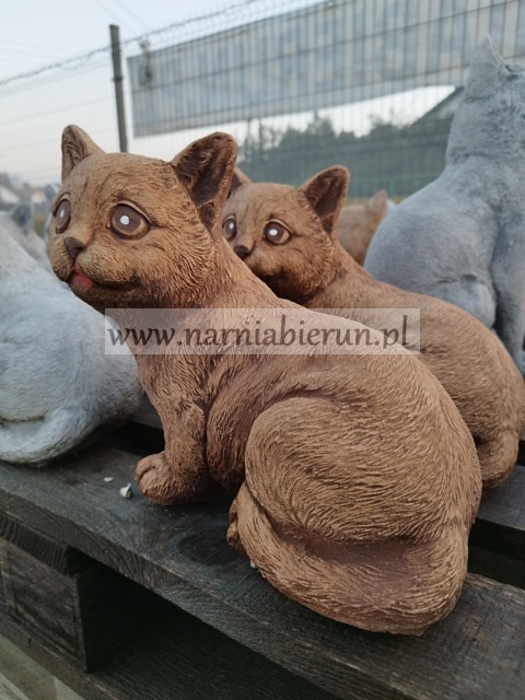 Figurka betonowa KOT kotek szary brązowy koteczek 25 cm