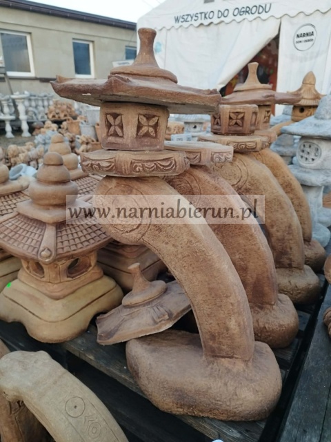 Figurka betonowa LAMPA JAPOŃSKA PAGODA 86 cn
