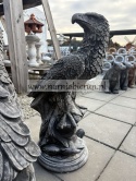 Figurka betonowa ORZEŁ 68 cm