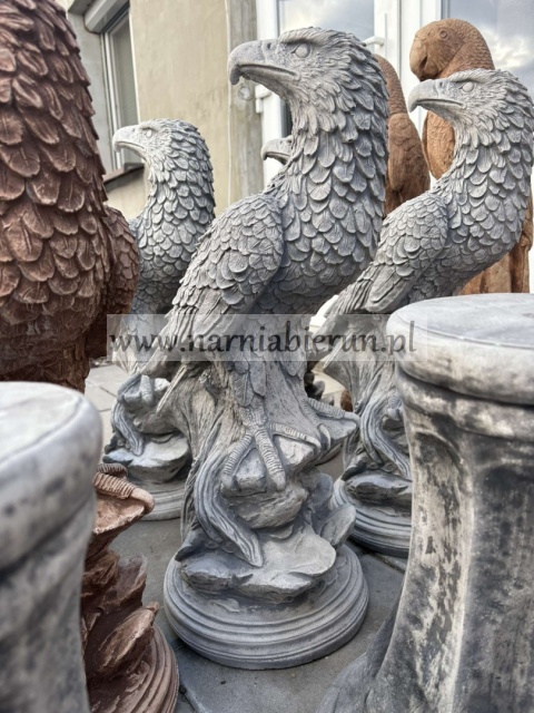 Figurka betonowa ORZEŁ 68 cm