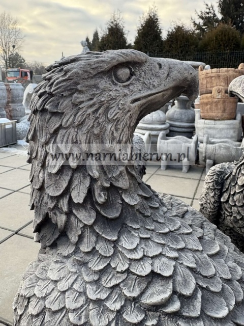 Figurka betonowa ORZEŁ 68 cm