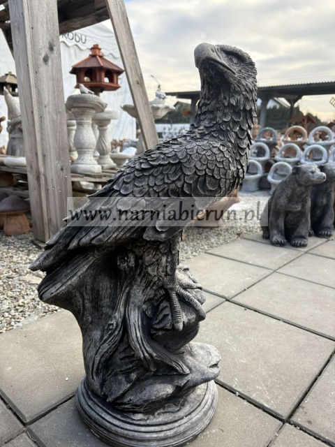 Figurka betonowa ORZEŁ 68 cm