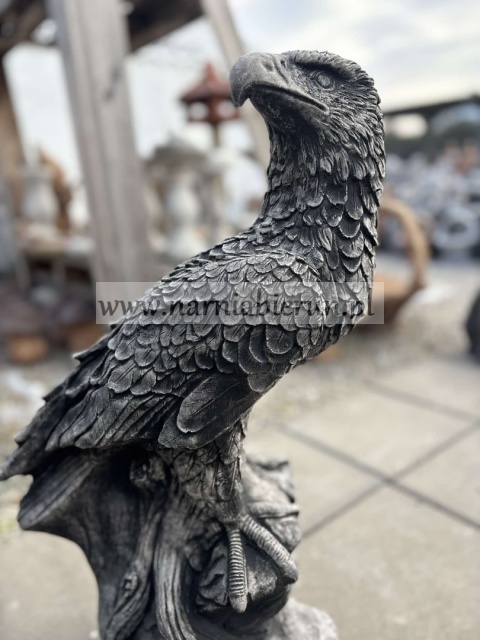 Figurka betonowa ORZEŁ 68 cm