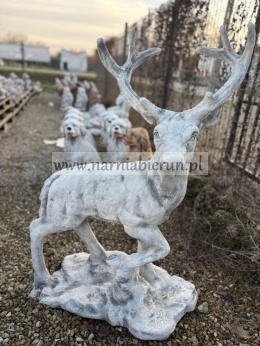 Figurka betonowa JELEŃ NA SKALE jelonek 110 cm