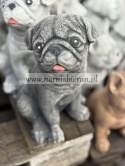 Figurka betonowa PIES PIESEK MOPS 24 cm.