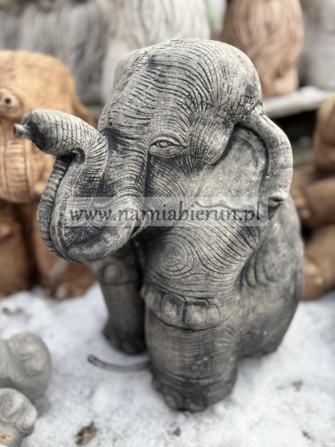 Figurka betonowa SŁOŃ FONTANNA 40 cm