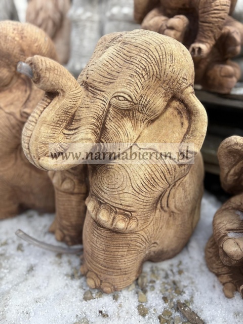 Figurka betonowa SŁOŃ FONTANNA 40 cm