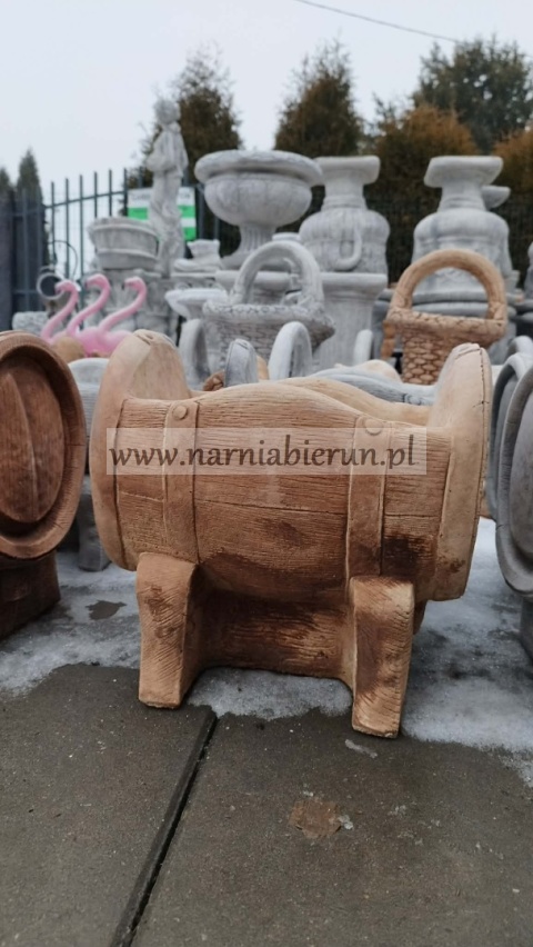 Figurka betonowa donica doniczka BECZKA MAŁA 30 cm.