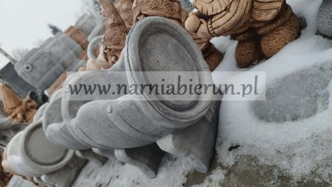 Figurka betonowa donica doniczka BECZKA MAŁA 30 cm.