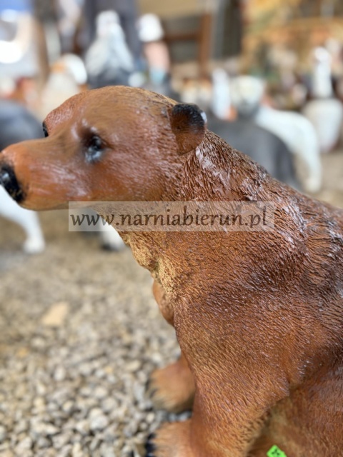 Figurka ogrodowa z żywicy Niedźwiedź miś 42 cm.
