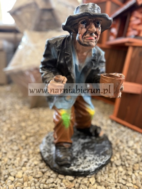 Figurka z żywicy ogrodowa Żebrak 46 cm.