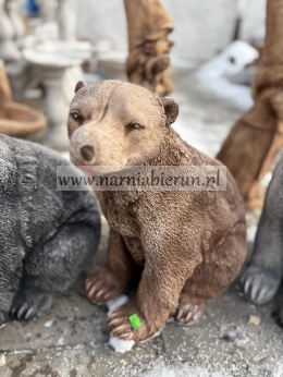 Figurka ogrodowa betonowa NIEDŹWIEDŹ siedzący MIŚ 40 cm.