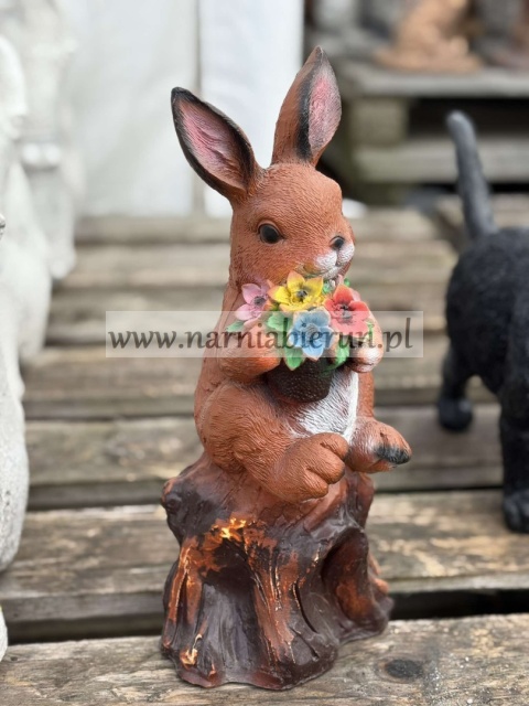 Figurka z żywcy ZAJĄC zajączek z kwiatami królik 30 cm.