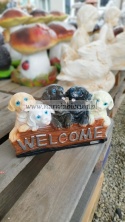 Figurka z żywicy Pies Pieski Welcome 25 cm.