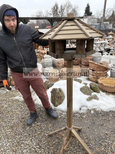 HIT Karmnik drewniany kołkowy średni ALTANA STODOŁA ze stojakiem stojak 150cm HIT